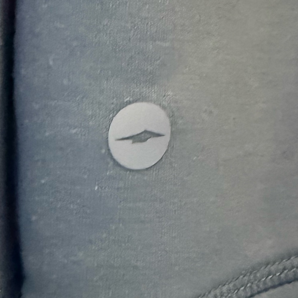 Avía Blue Hoodie - Picture 5 of 6